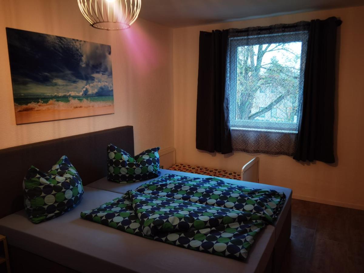 Modernes Behagliches Haus Mit Kamin, Terrasse Und Garten Magdeburg Eksteriør billede